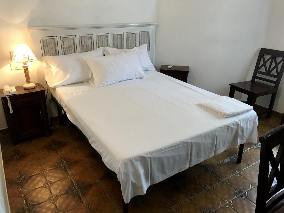 Hotel Su Meriagu Capitana Bagian luar foto