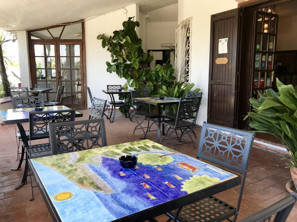 Hotel Su Meriagu Capitana Bagian luar foto